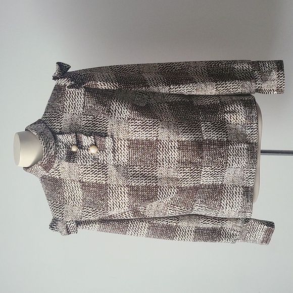 Refashioned Vintage Ruffle Blouse 🧵 - Picture 2 of 8